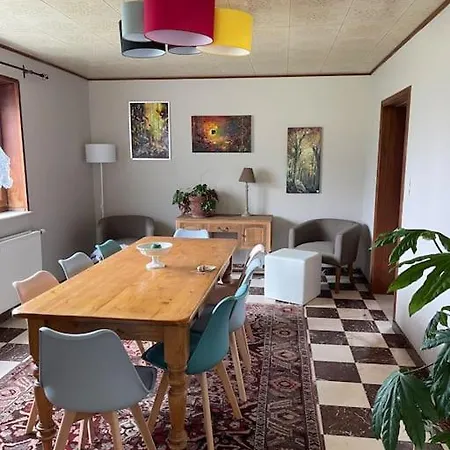 Holiday home Le De La Champagne Olloy-sur-Viroin